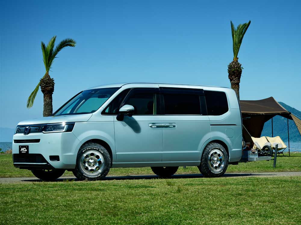 アルミホイール（色：グリーン系）｜タイヤ、ホイール｜自動車｜車