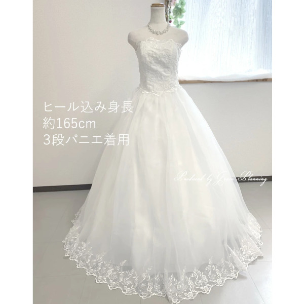 ウェディングドレス 刺繍入りビスチェ 結婚式 披露宴 花嫁ドレス 海外