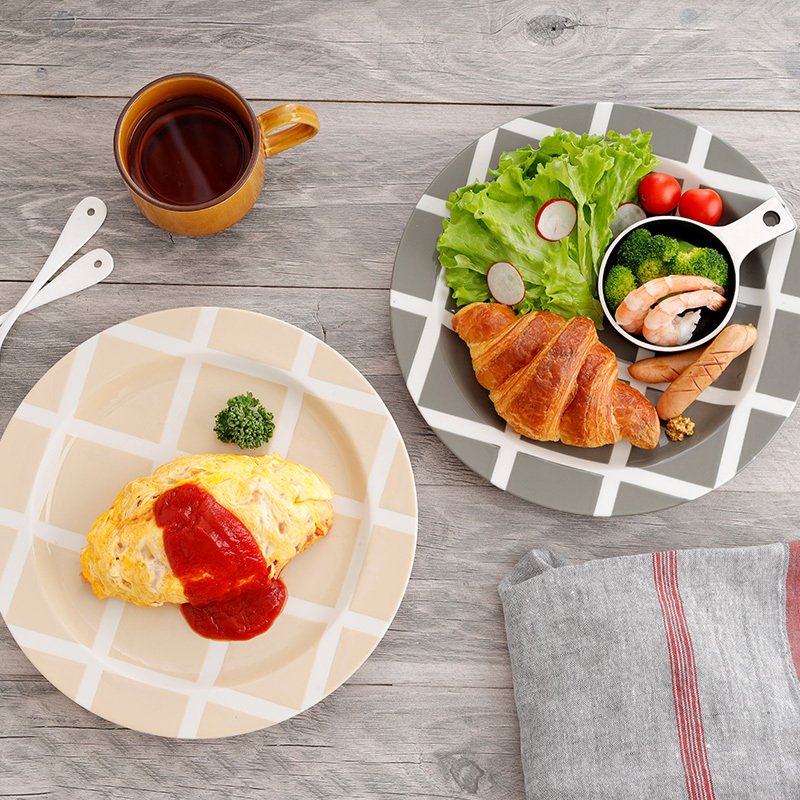 カラフルなかわいいプレート