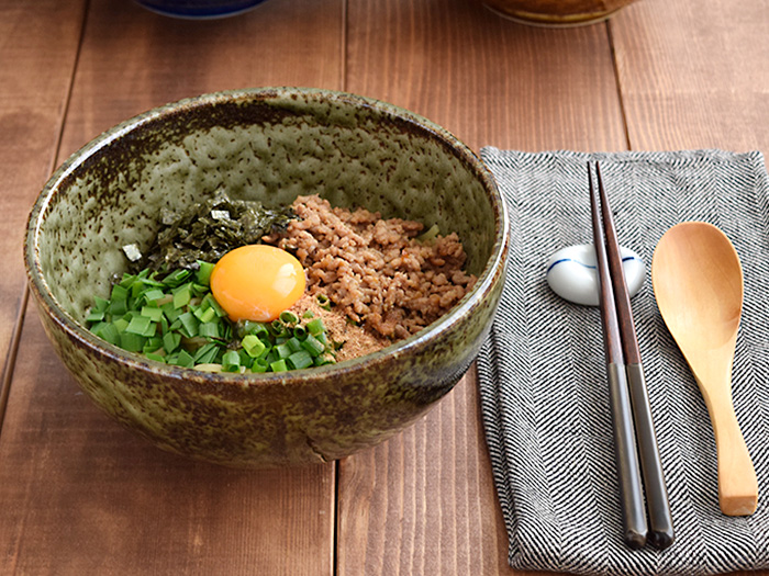 どんぶり　窯変イラボ　和食器