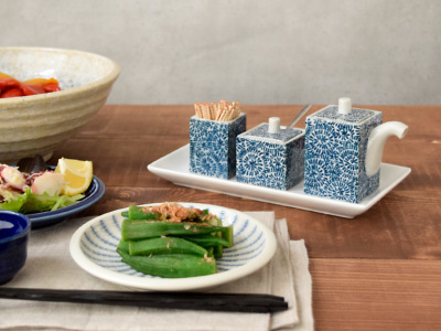 調味料入れ　アクリル　醤油差し　薬味入れ　薬味スプーン　爪楊枝入れ　業務用 角醤油差し たこ唐草 調味料入れ 和食器 醤油入れ 醤油さし しょうゆ