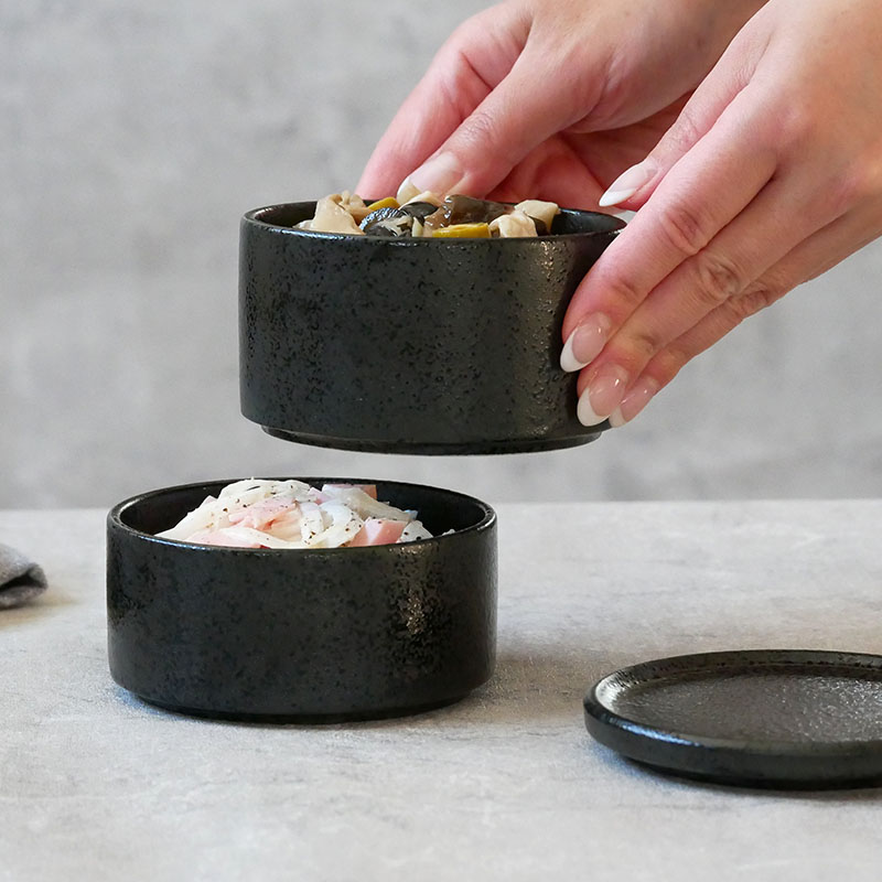 スタッカー 10cm 黒耀 2段 蓋付きお皿 皿 食器 保存容器 キッチン雑貨