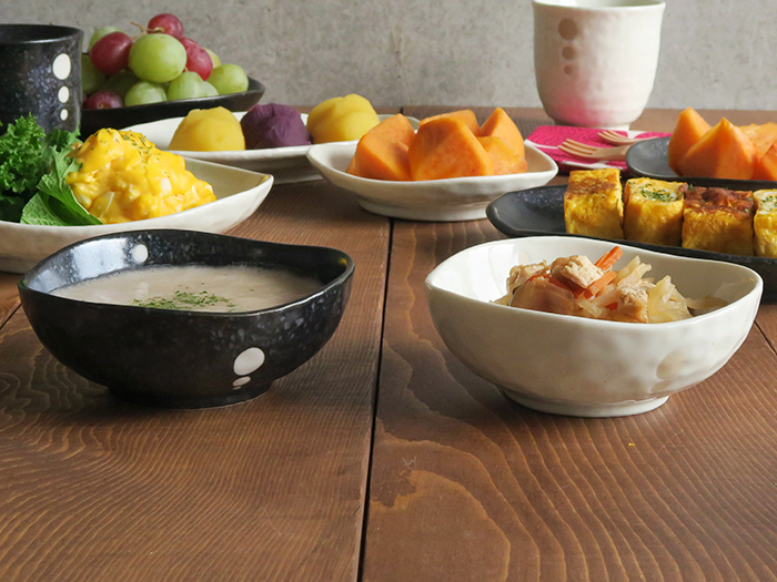 水玉 三角3.5寸小鉢 （ドットモノトーンシリーズ）