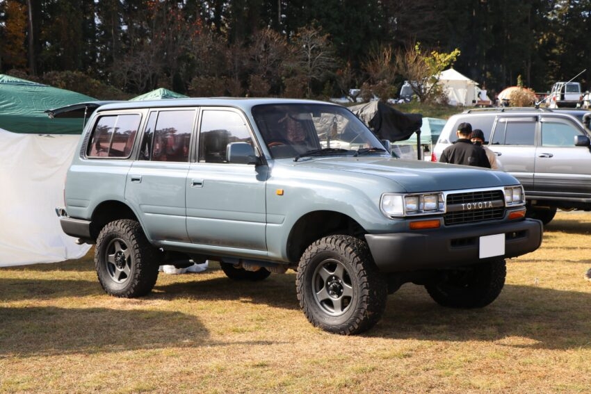 4x4エンジニアリング ブラッドレー V アルミホイール 1本 FJクルーザー (17×8J 6-139.7 INSET20)4×4 Engineering BRADLEY V｜t-four2010｜04