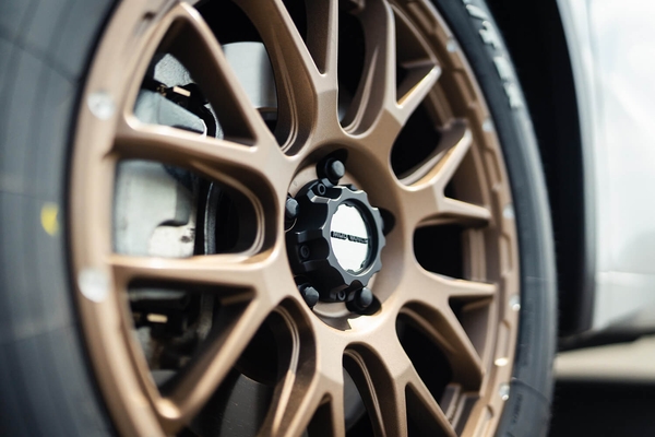 ウェッズアドベンチャー マッドヴァンス08 ハイゼットカーゴ S700系 12インチ アルミホイール 1本 マットブロンズ 0041134 WEDS MUDVANCE | WEDS | 15
