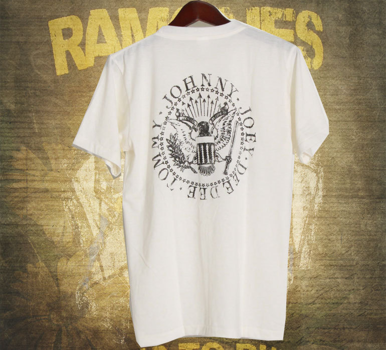 爆買 ヴィンテージロックTシャツ バンドTシャツ パンク RAMONES