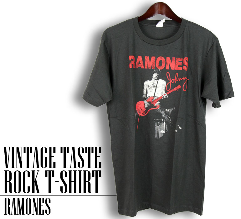 ヴィンテージロックTシャツ RAMONES ラモーンズ Johnny Ramone 赤ギター Mサイズ Lサイズ 黒色｜t-link｜02