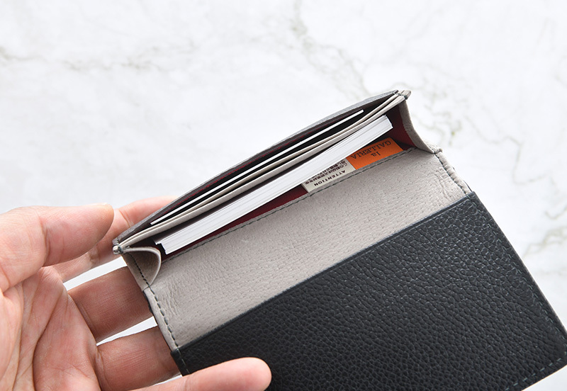 青木鞄 la GALLERIA GENERICO ササマチ 名刺入れ カードケース 本革