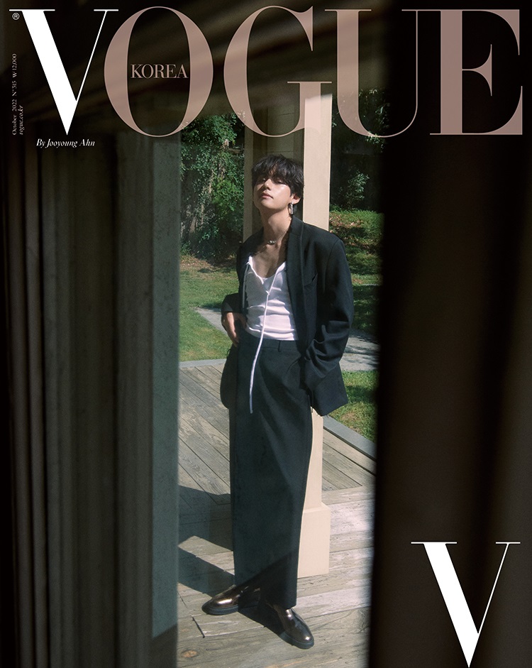 ★BTS V表紙６種のうち選択可★　VOGUE KOREA 2022年10月号【洋書】