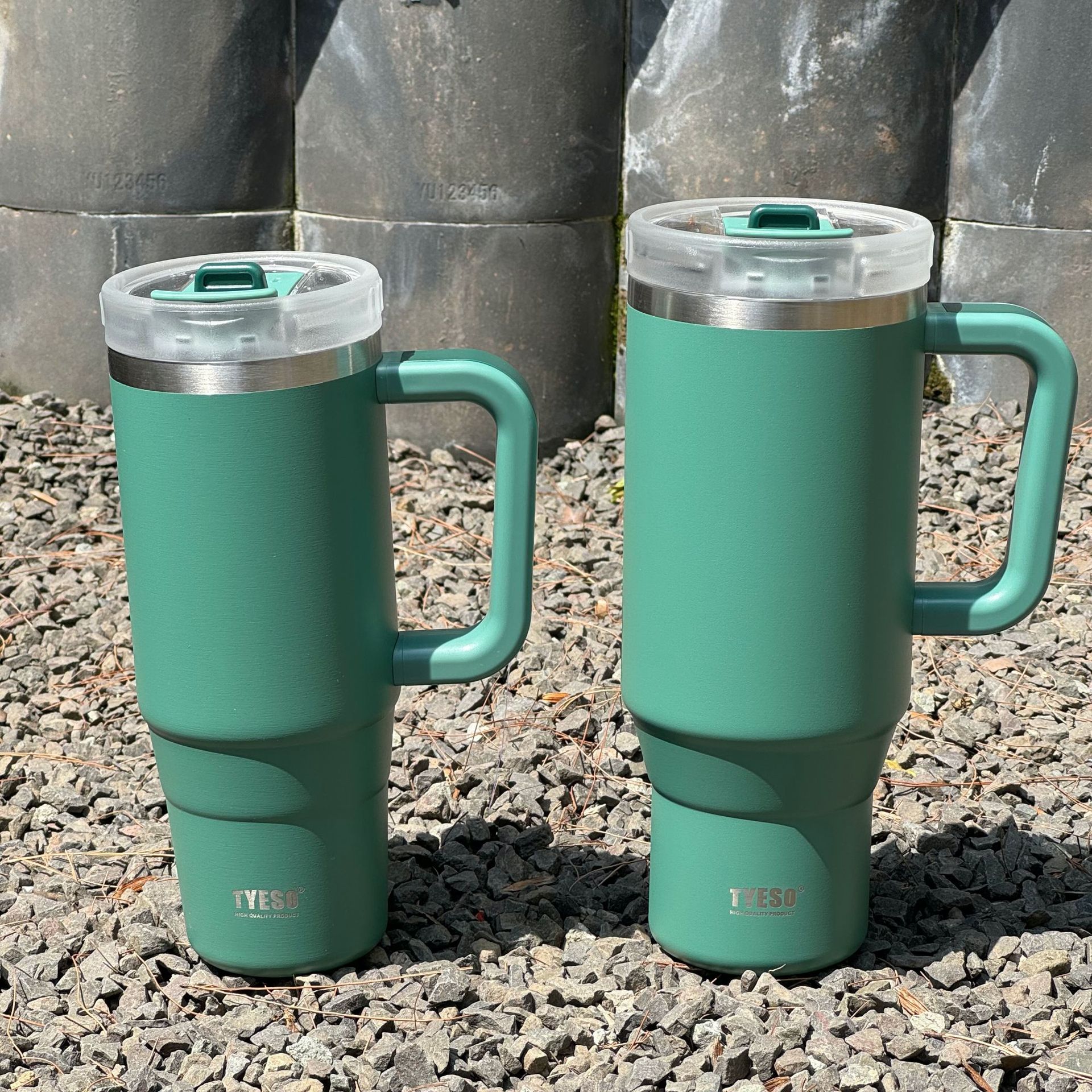TYESO タンブラー ストロー付き 蓋付き 保温 保冷 大容量 ステンレス 二重構造 真空断熱 保温 保冷 おしゃれ 900ml 1200ml 結露しない コーヒータンブラー |  | 10