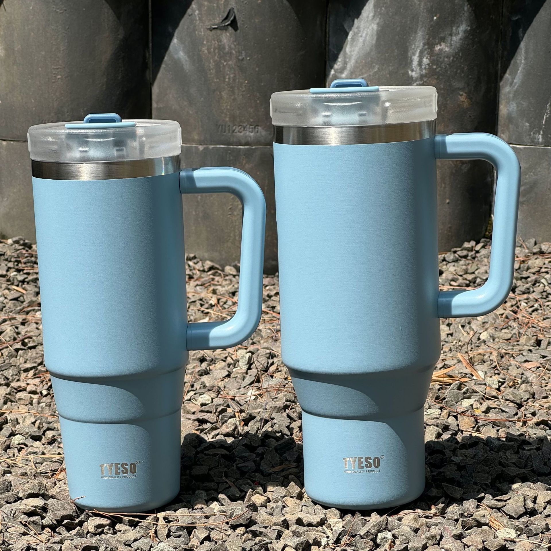 TYESO タンブラー ストロー付き 蓋付き 保温 保冷 大容量 ステンレス 二重構造 真空断熱 保温 保冷 おしゃれ 900ml 1200ml 結露しない コーヒータンブラー |  | 12