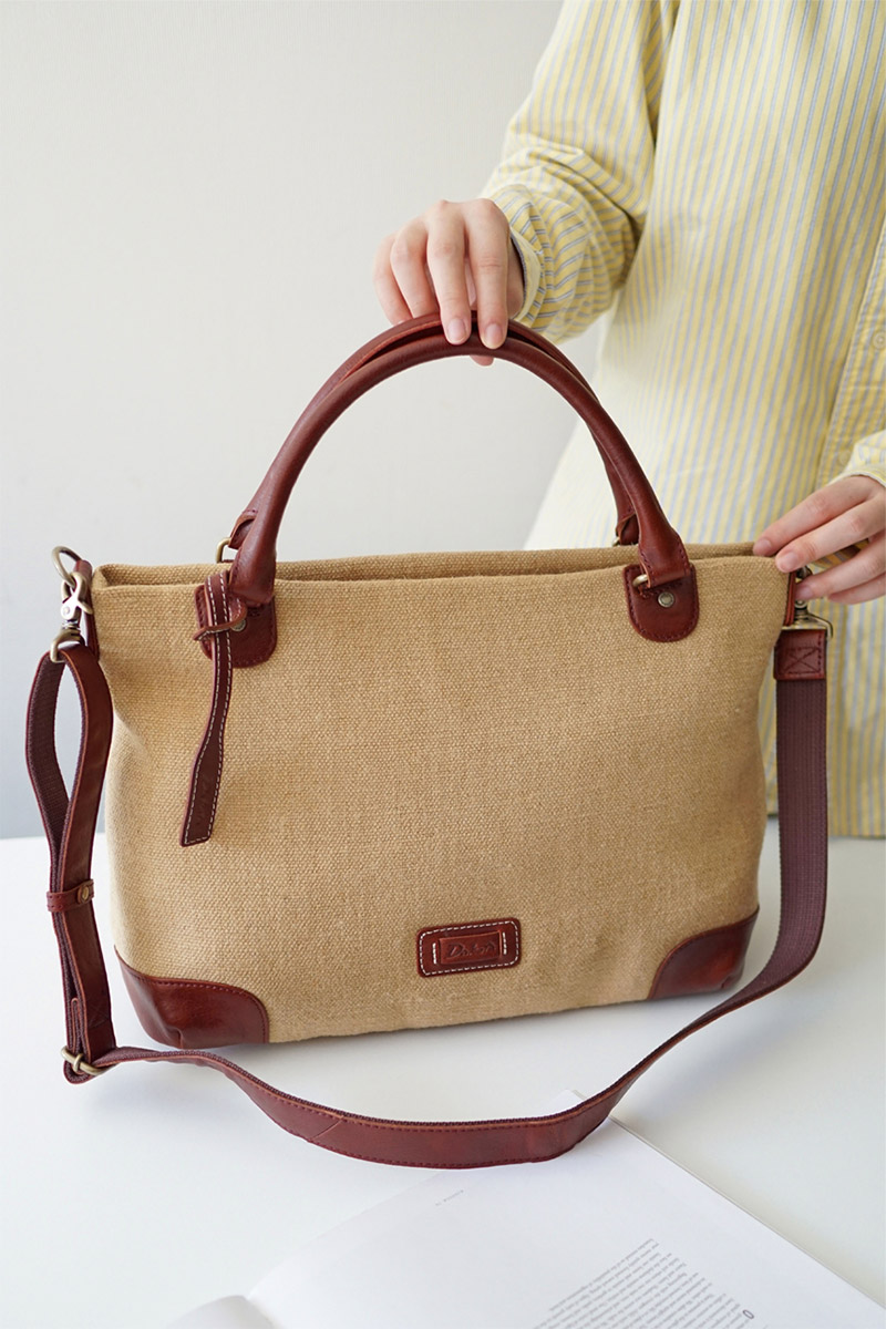 Dakota（ダコタ） Wプレゼント付 キャパジュート 2WAY ショルダー