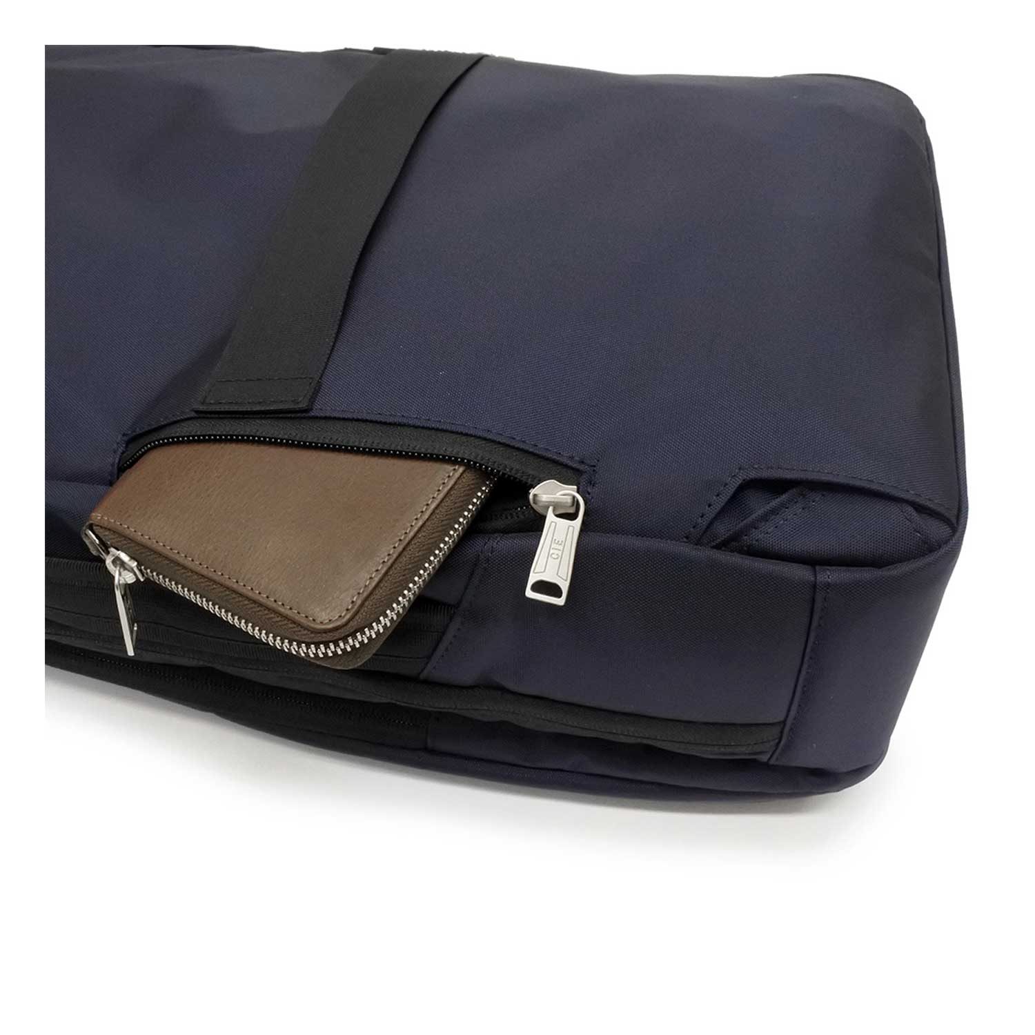 シー Ｗプレゼント付 CIE シー VARIOUS 2WAY バックパック（L） 021808の画像