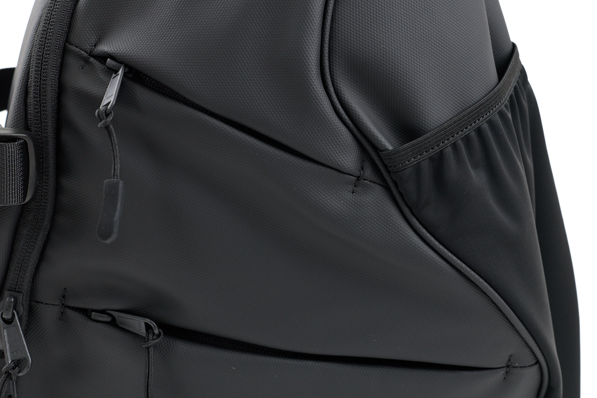 SML エスエムエル 選べるプレゼント付 THIERRY TECH SHOULDER BAG