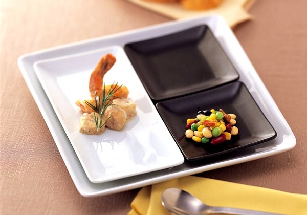 【業務用】カフェ使用 白スクエアプレート24枚 大小セット スクエア 角皿 20cm四角皿 白い食器 cafe カフェ 食器 業務用 日本製
