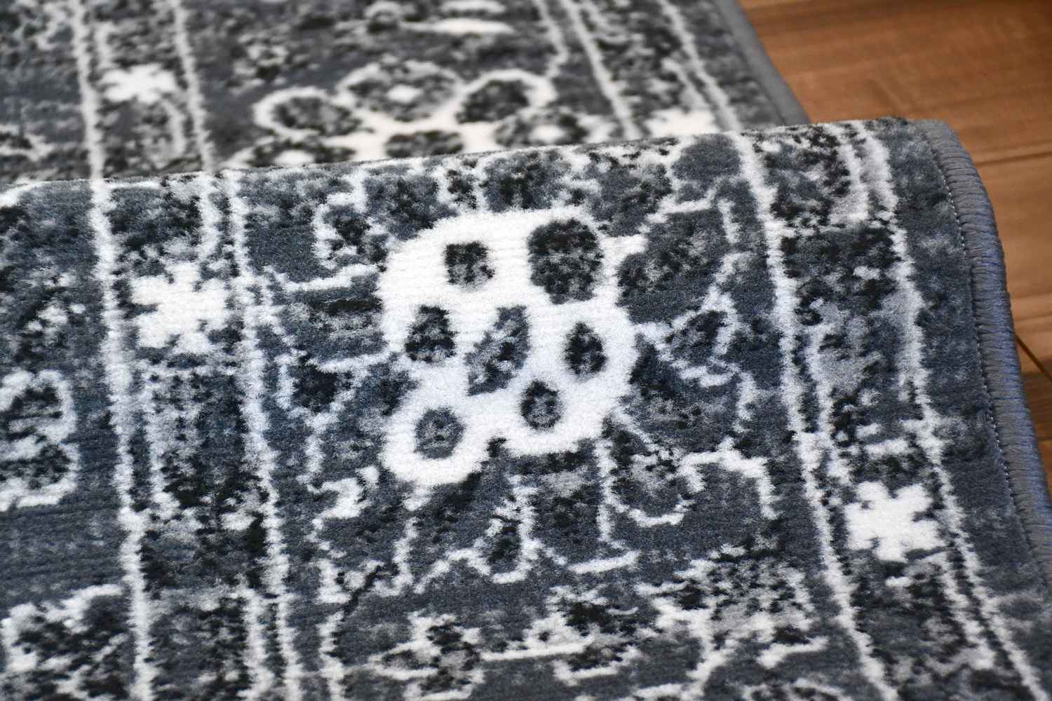 新色 ラグ カーペット 絨毯 3畳 200x250 じゅうたん ベルギー製