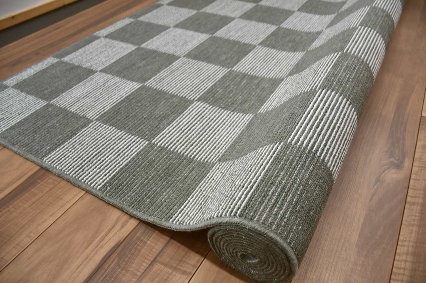 カーペット 6畳 六畳 絨毯 新商品 ラグ じゅうたん 抗菌 防臭 折り畳み