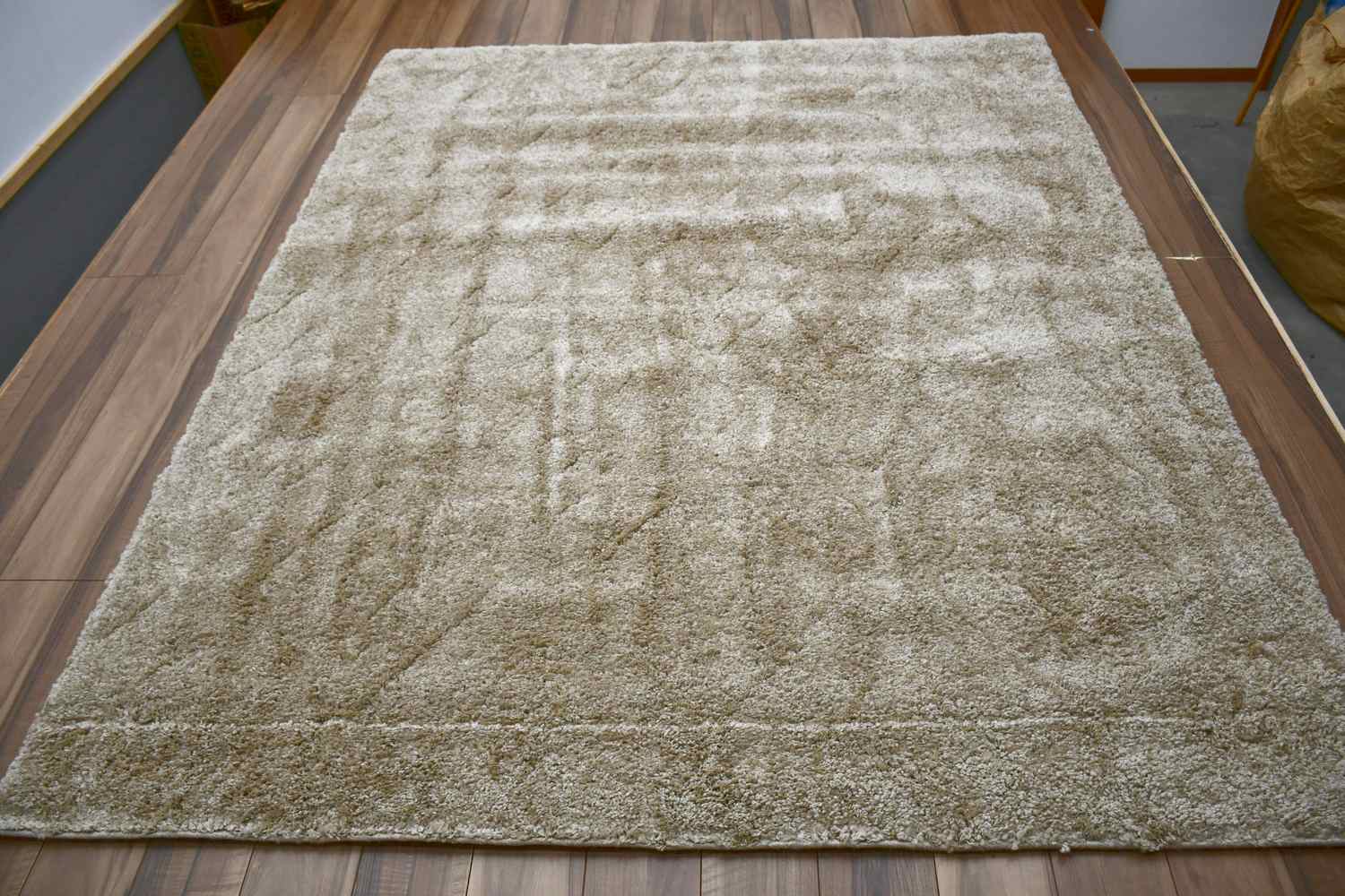 在庫限り ラグマット 4畳 厚手 200×290cm 絨毯 ふわふわ ベージュ 長方形 シャギー ラグ じゅうたん シンプル リビング 子供部屋 当社在庫 (シナヤ200×290) |  | 03