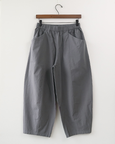 evam eva（エヴァムエヴァ） パンツ レディース cotton cropped pants