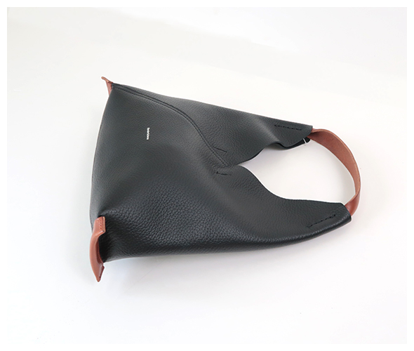 バッグ Hender Schemel triangle bag Hender Scheme (エンダースキーマ) triangle bag