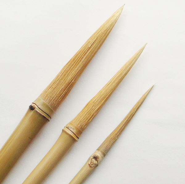 毛先まで1本の竹で作った「竹筆（大・中・小） 箱入り3本セット」 味