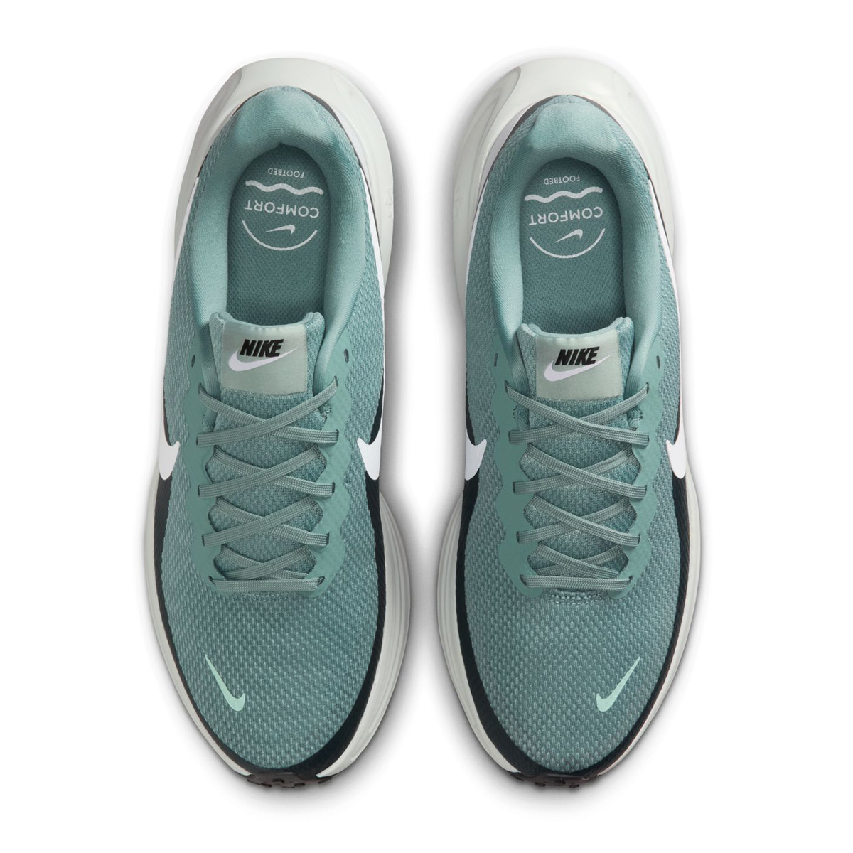 NIKE（ナイキ） ランニングシューズ メンズ レボリューション 8