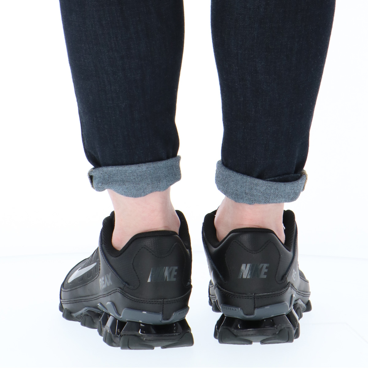 ナイキ シューズ レディース ブランド NIKE レザー 革 皮革 リアックス 8 送料無料 新作 NIKE（ナイキ） スニーカー レディース レザー ブランド リアックス 8