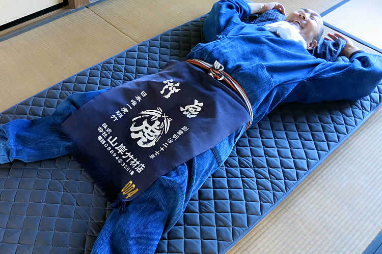 国産）竹炭ベッドパッド（マット）シングル 洗える 体臭 汗臭 加齢臭