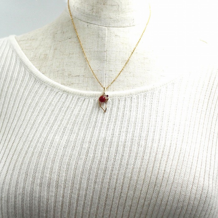 18k 18金 天然赤珊瑚4ct 涙滴型ペンダント 血赤珊瑚 ペンダント 高知産 チアカサンゴ 18金 カラーグレード5 (のし
