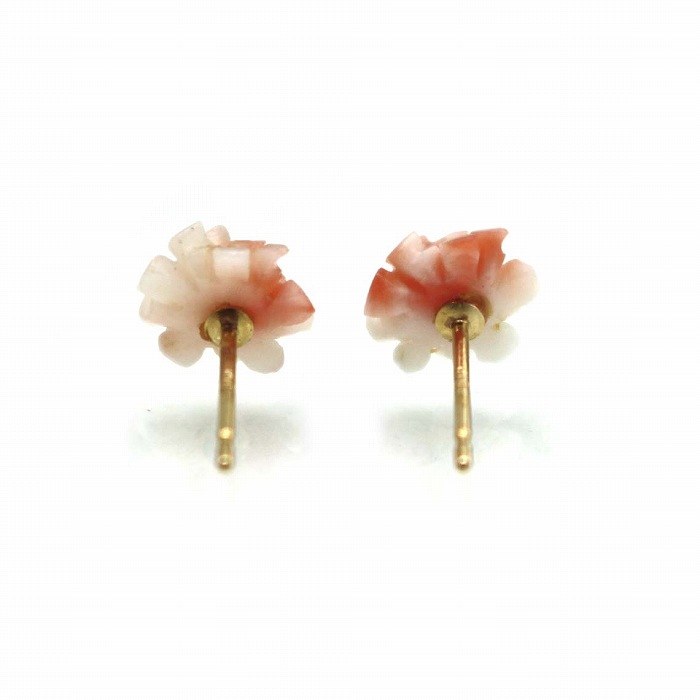 ピンク珊瑚 小花 ピアス 7ミリ 小花をハンドメイド（のし等ギフト対応 