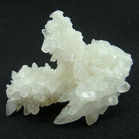 アラゴナイト 約8×6×4cm、約102g メキシコ産 (霰石 あられ石) k5213
