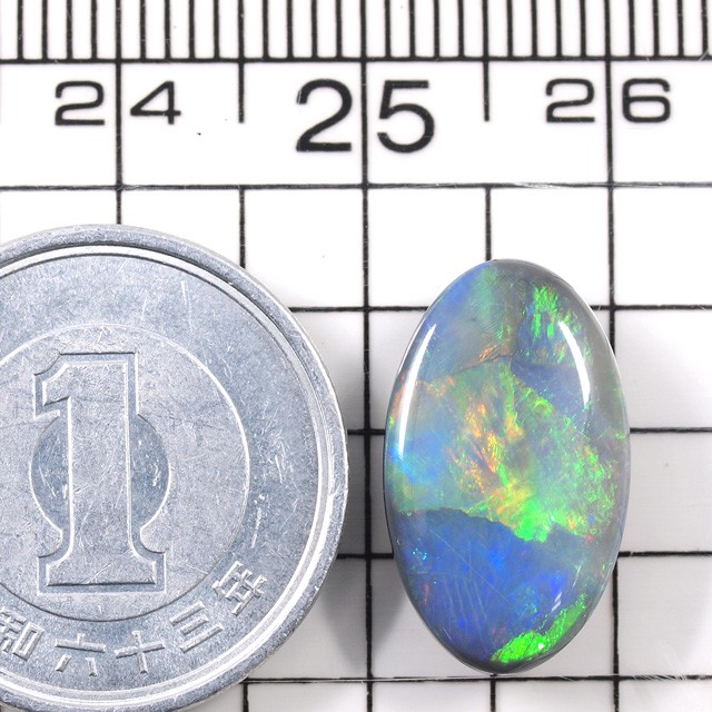 ブラックオパール ルース 4.287ct 07月29日の誕生日石 10月の
