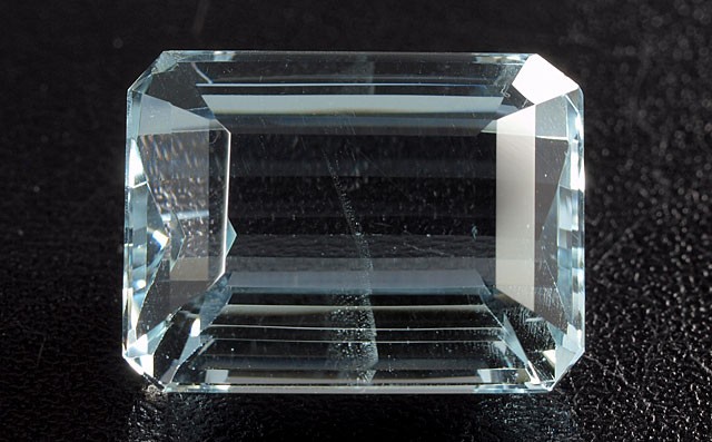 希少 大人気 ブルートパーズ ルース 23 793ct エメラルドカットの淡いブルーです 9月29日 11月19日誕生日石 11月の誕生石 中央宝石研究所宝石ソーティング 保存版 Www Fcbyfauci Com Ve