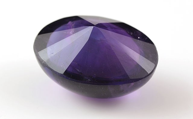 カボション・カットのアメジスト ルース(裸石) 12.89ct (アメシスト/紫 