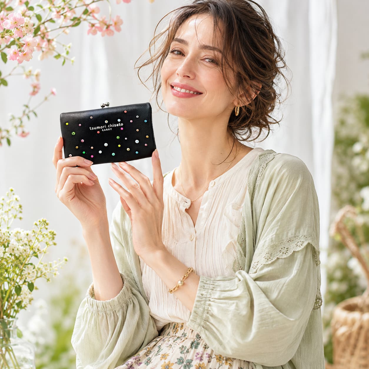 tsumori chisato CARRY（ツモリチサトキャリー） キラキラ石 がま口二
