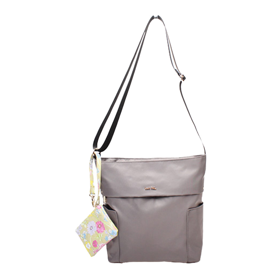 専用になりました。同梱　新品未使用　ローラアシュレイ　トイレタリー　超レア　５点 新品未使用 ローラアシュレイ トイレタリー トイレ 5点 ブルー 水色 廃盤柄