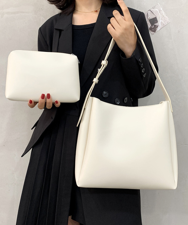 ショルダーバッグ レディース 斜めがけ バッグ ポーチ付 2WAY 大人 マザーズバッグ トートバッグ オールシーズン 斜め掛け 肩掛け A5 カジュアル 大きめ 通勤 |  | 02