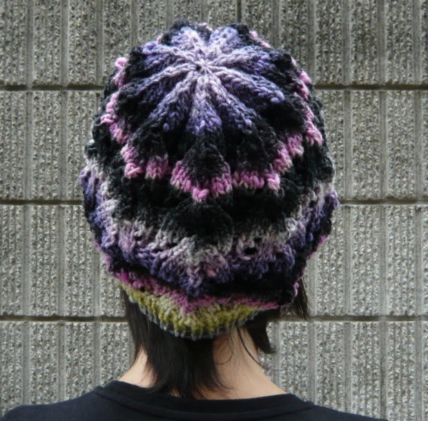 ハンドメイド ニット帽 ビーニー　グレー 黒 紫　野呂英作糸使用　シルクリボン 野呂英作 毛糸 野呂英作のくれよんで編む透かし模様編みの帽子 セット