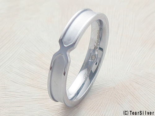 ダイヤモンド付きステンレスリング