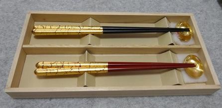 加賀藩金箔のお箸 「金の箸・箸置きセット」 〜〜クリスマス・母の日・夫婦の日・誕生日・結婚記念
