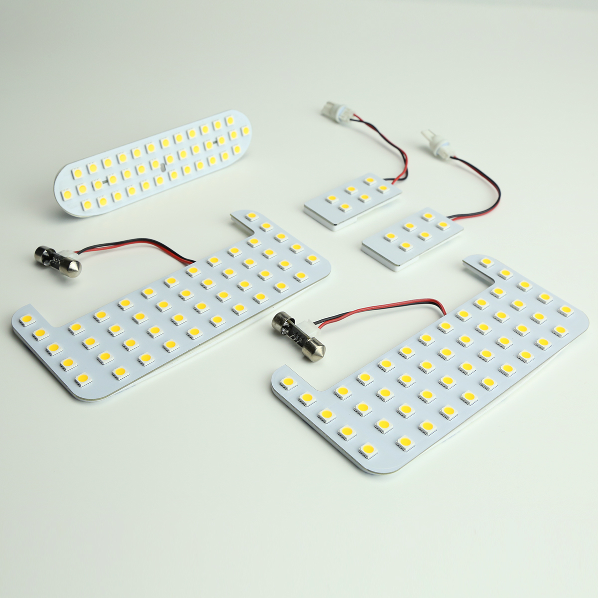 LEDルームランプ 80系 エスクァイア/ノア/ヴォクシー ハイブリッド可 爆光 専用設計 RZ257 | エスクァイア | 08