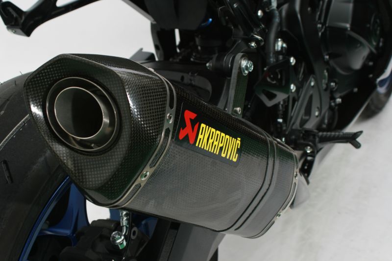 AKRAPOVIC 4538792862019 SLIP ON LINE カーボン GSXR1000R 17 AKRAPOVIC 4538792862019 SLIP ON LINE カーボン GSXR1000R 17