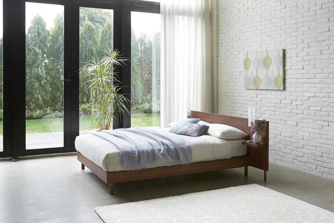 日本ベッド ベッドフレーム カラーノ クイーンサイズ （フレームのみ