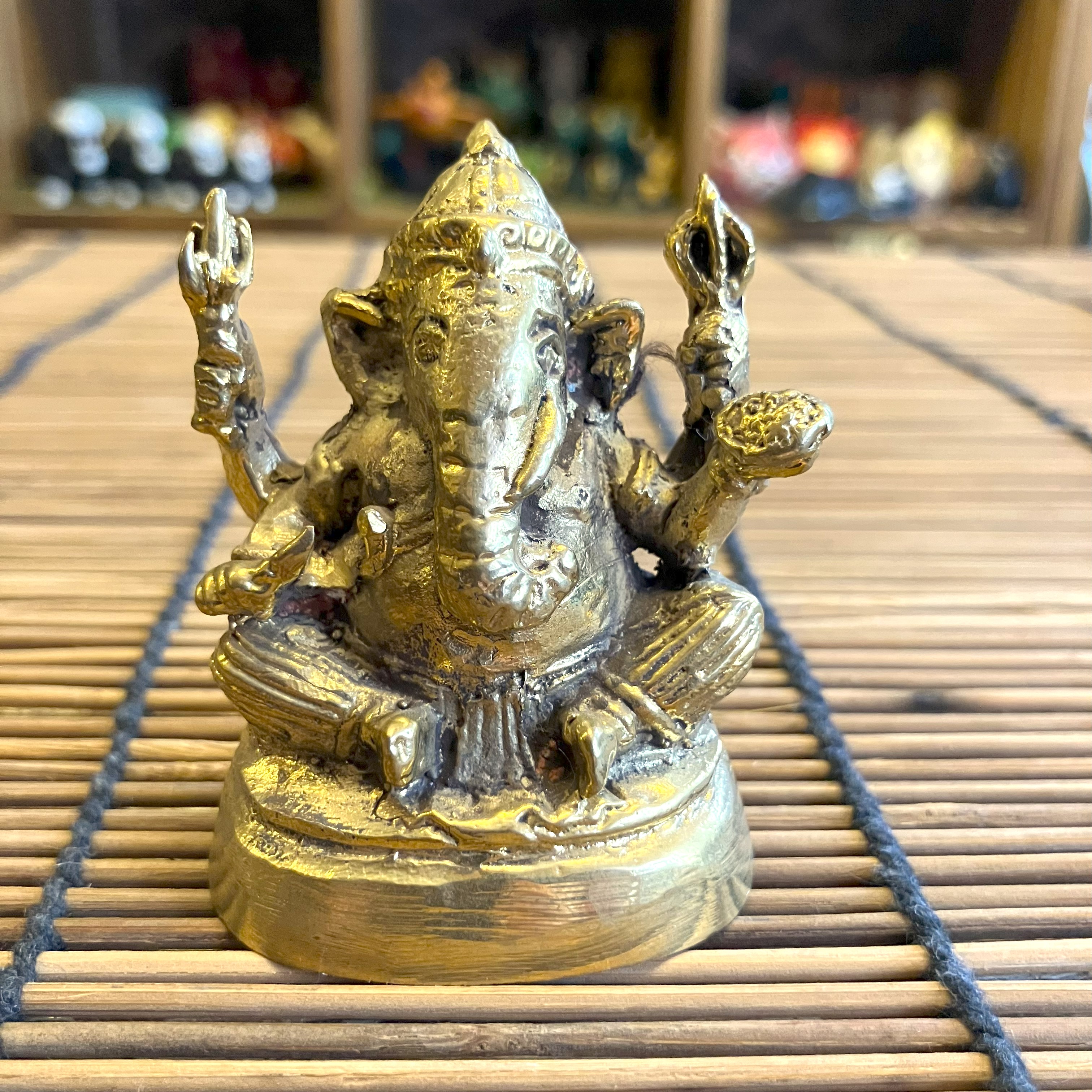 癒し お守り 神様