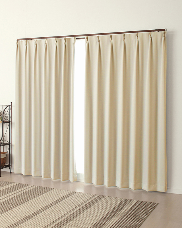 1級遮光カーテン 無地防炎加工 5265ライトベージュDP104の写真