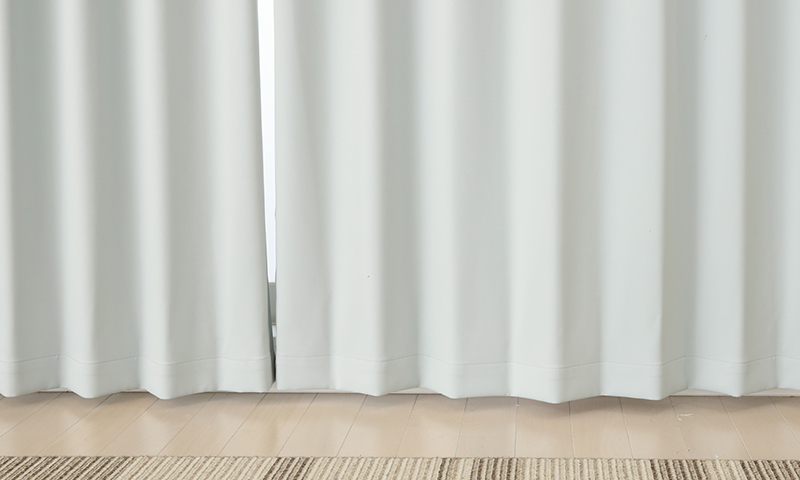 1級遮光カーテン8344ライトグレーGYの写真【カーテン天国】