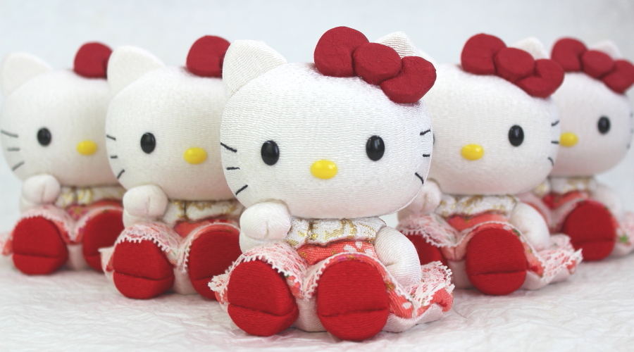 招き猫 キティちゃん グッズ ドレス お座り 柿沼人形 サンリオ