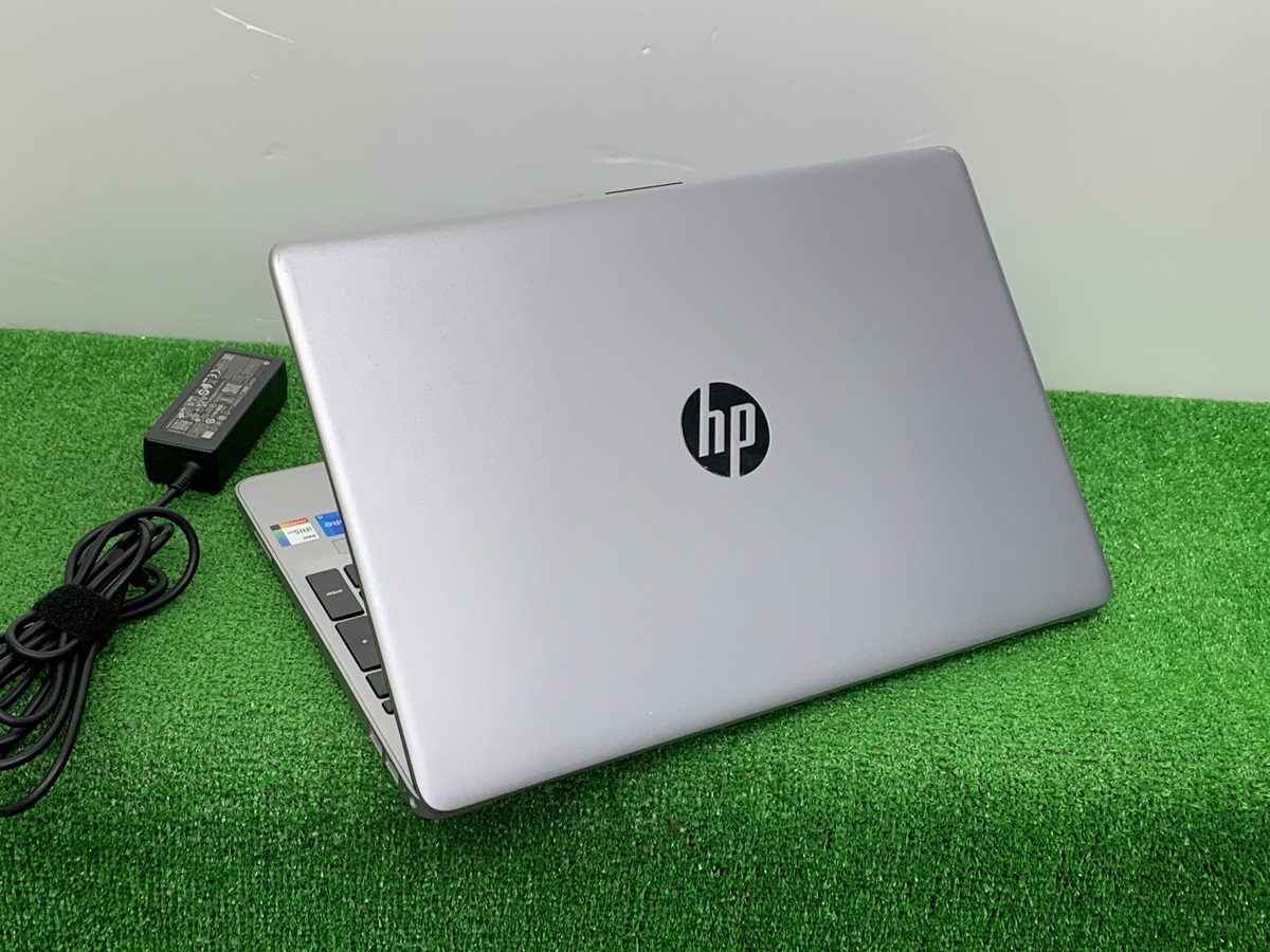 エイチピー HP 250 G8 NOTEBOOK PC i5 第11世代 ノートPC Core 1135G7