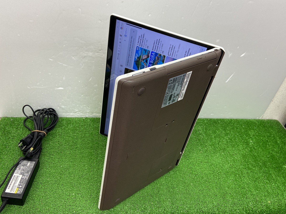 LIFEBOOK FUJITSU AH53/B3 FMVA53B3W i7第8世代 ノートPC Core i7
