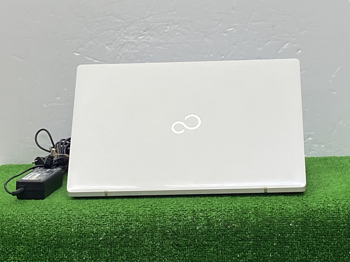 Windowsノート本体 LIFEBOOK AH53/B3 i7-8550 SSD500GB 16GB LIFEBOOK FUJITSU AH53/B3 FMVA53B3W i7第8世代 ノートPC Core i7